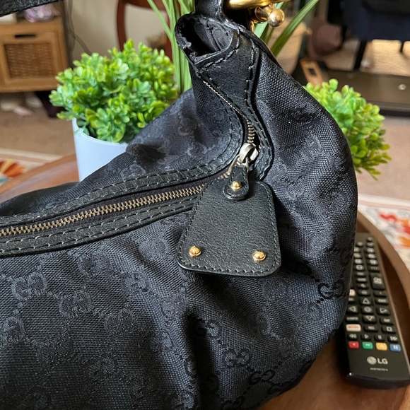 Gucci Made in Italy Canvas Leather Trim Shoulder Bag - Picture 6 of 9